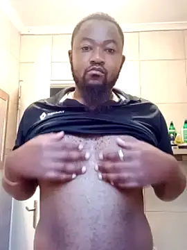 Snapshot of douksm chatting on 01-09-25, 03:36 douksm online show from 01-09-25, 03:36