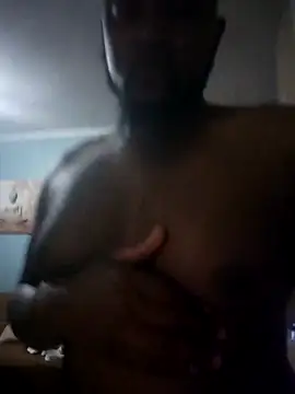 Snapshot of douksm chatting on 02-17-25, 03:58 douksm online show from 02-17-25, 03:58