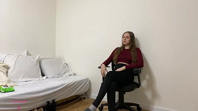 Snapshot of SunriseGuys chatting on 02-05-26, 01:18 SunriseGuys online show from 02-05-26, 01:18