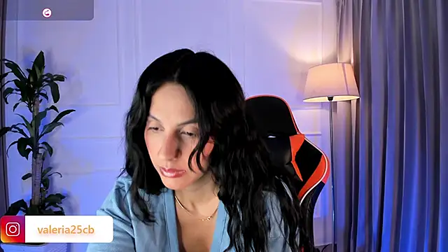 Snapshot of valeriia25_ chatting on 01-17-25, 10:45 valeriia25 online show from 01-17-25, 10:45