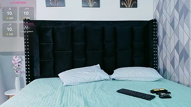 kinkylittlegirll online show from 11-05-25, 01:31