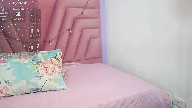 kinkylittlegirll online show from 07-23-26, 08:27