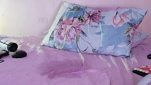 kinkylittlegirll online show from 03-23-26, 12:33