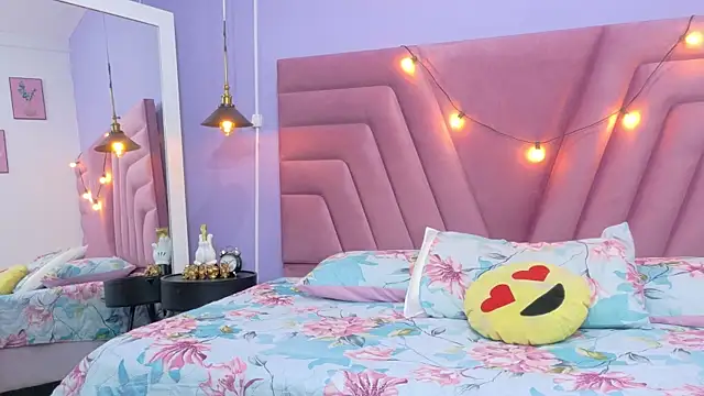 kinkylittlegirll online show from 01-07-26, 02:49