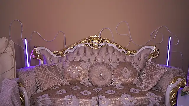 KimberlyWorld online show from 10-22-25, 12:48