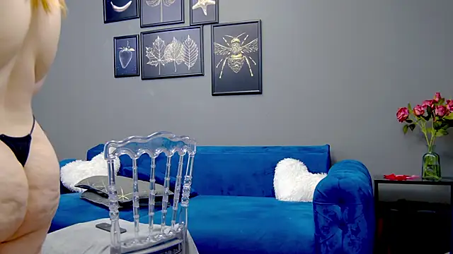 Snapshot of Katewalker_ chatting on 03-07-25, 09:17 Katewalker online show from 03-07-25, 09:17