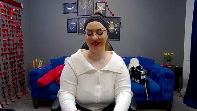 Snapshot of Katewalker_ chatting on 02-13-25, 06:05 Katewalker online show from 02-13-25, 06:05