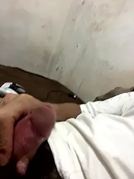 Magosupreme online show from 01-19-26, 04:38