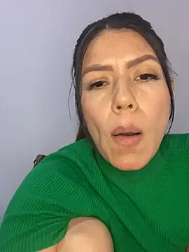 Snapshot of martina_contreras chatting on 12-28-24, 07:11 martina contreras online show from 12-28-24, 07:11