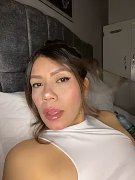 martina contreras online show from 02-25-26, 06:13