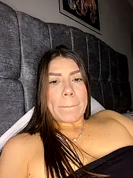 martina contreras online show from 12-03-25, 04:35