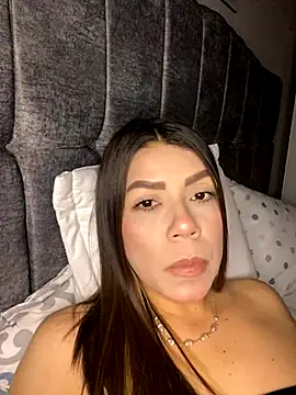 martina contreras online show from 12-04-25, 09:08