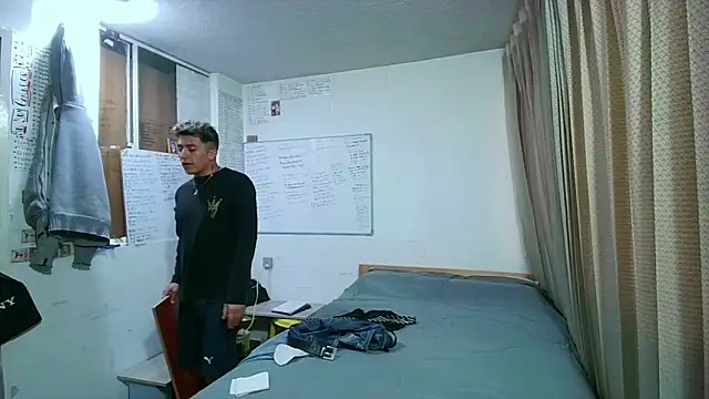 Darko0717 online show from 11-16-25, 01:05