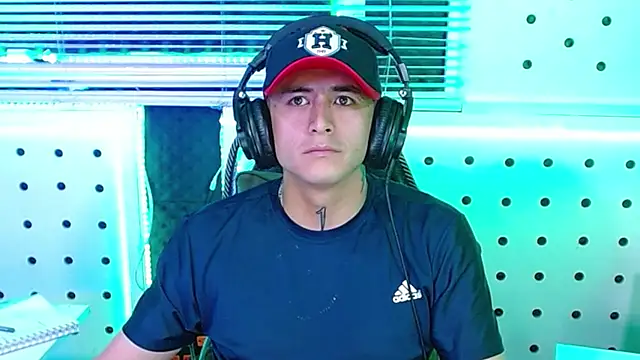 Darko0717 online show from 12-05-25, 01:49