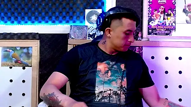 Darko0717 online show from 03-10-25, 11:27