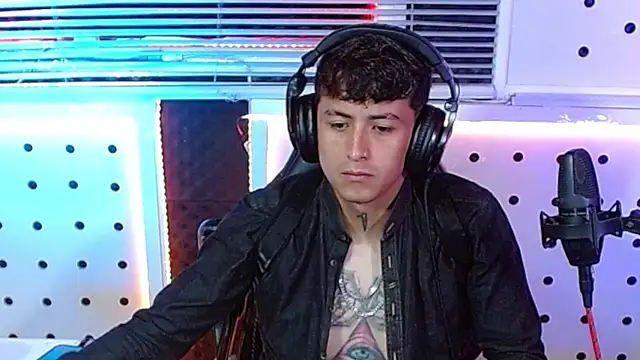 Darko0717 online show from 09-19-25, 11:25