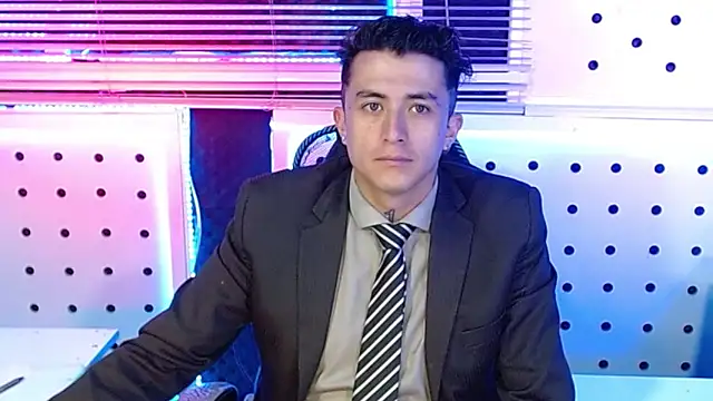 Darko0717 online show from 11-18-25, 12:30