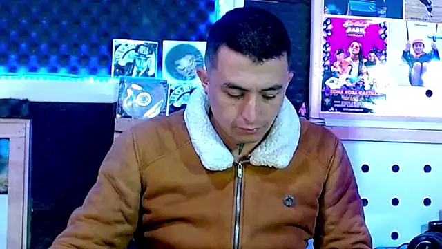 Darko0717 online show from 03-07-25, 08:44