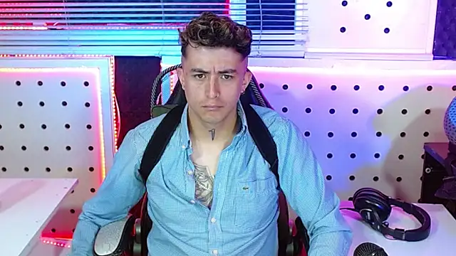 Darko0717 online show from 11-04-25, 11:36