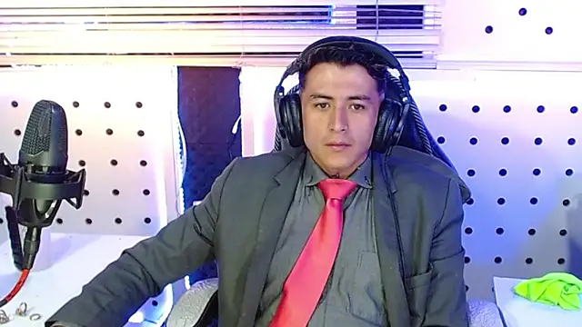 Darko0717 online show from 11-23-25, 01:21