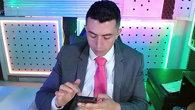 Snapshot of Darko0717 chatting on 02-10-26, 12:59 Darko0717 online show from 02-10-26, 12:59