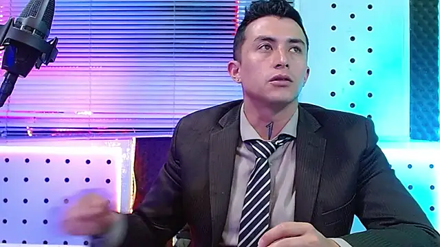 Snapshot of Darko0717 chatting on 03-25-26, 03:11 Darko0717 online show from 03-25-26, 03:11