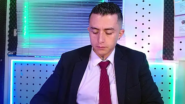 Snapshot of Darko0717 chatting on 02-06-26, 02:46 Darko0717 online show from 02-06-26, 02:46