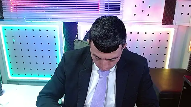 Snapshot of Darko0717 chatting on 02-23-26, 02:28 Darko0717 online show from 02-23-26, 02:28