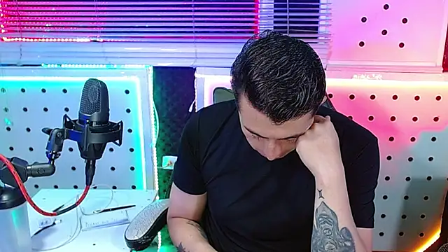 Darko0717 online show from 01-11-26, 12:17