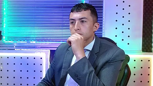 Snapshot of Darko0717 chatting on 03-03-26, 11:28 Darko0717 online show from 03-03-26, 11:28