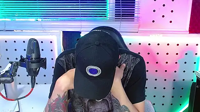 Snapshot of Darko0717 chatting on 01-18-26, 11:41 Darko0717 online show from 01-18-26, 11:41