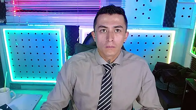 Snapshot of Darko0717 chatting on 02-16-26, 02:05 Darko0717 online show from 02-16-26, 02:05