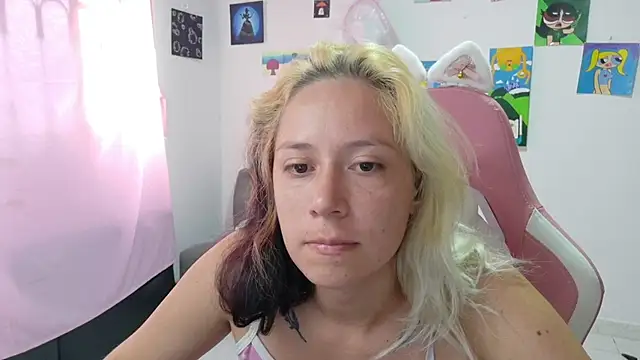 MommyMiaWs online show from 03-11-26, 03:17