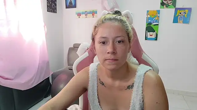 MommyMiaWs online show from 03-19-26, 03:45