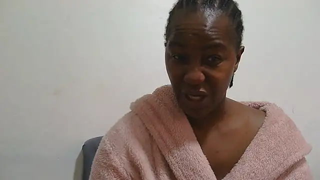 sluttylaura21 online show from 07-07-26, 07:23