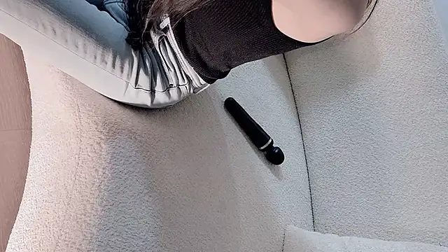 Serena-AU online show from 11-01-25, 03:50