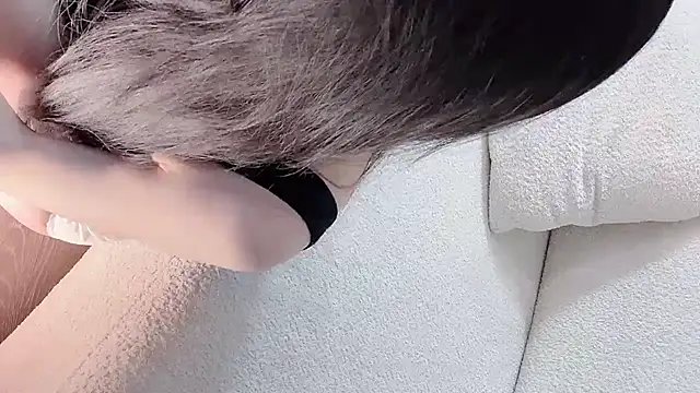 Serena-AU online show from 10-31-25, 03:08