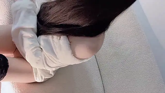 Serena-AU online show from 11-04-25, 03:05