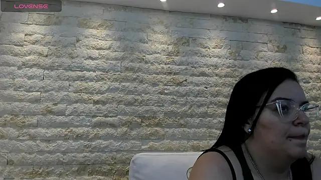 anette cooper online show from 11-28-25, 04:12