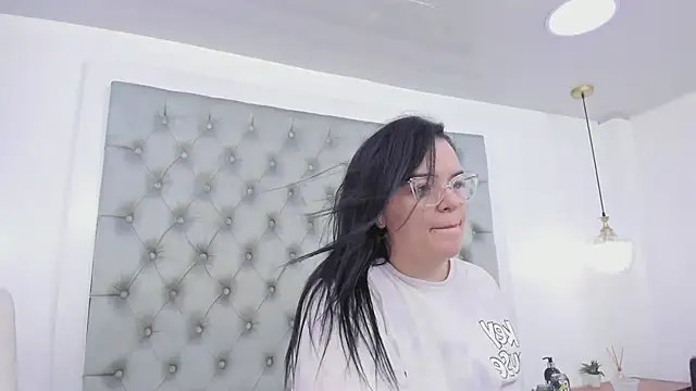 anette cooper online show from 03-10-26, 02:59