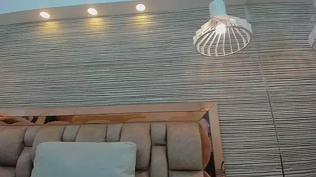 anette cooper online show from 10-31-25, 03:58