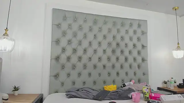 anette cooper online show from 01-08-26, 03:45