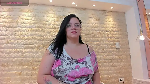 anette cooper online show from 11-07-25, 03:44