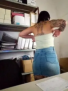 estefyzapata online show from 02-03-26, 06:46