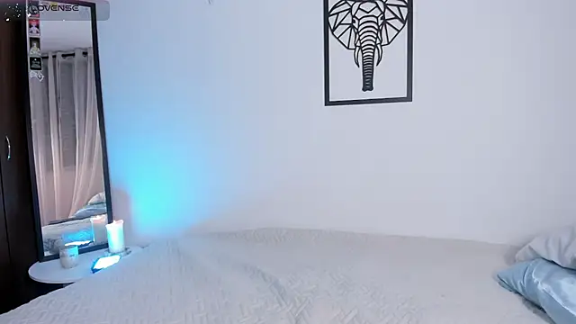 emilybae  online show from 11-11-25, 01:22