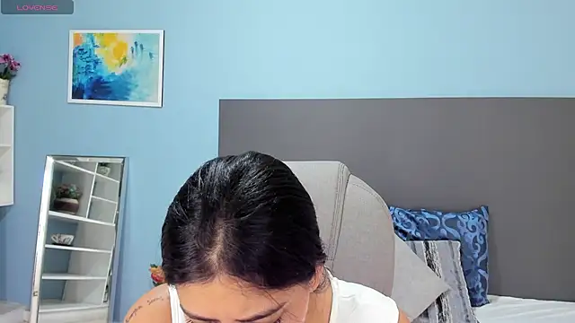 kylie reyes online show from 10-30-25, 07:55