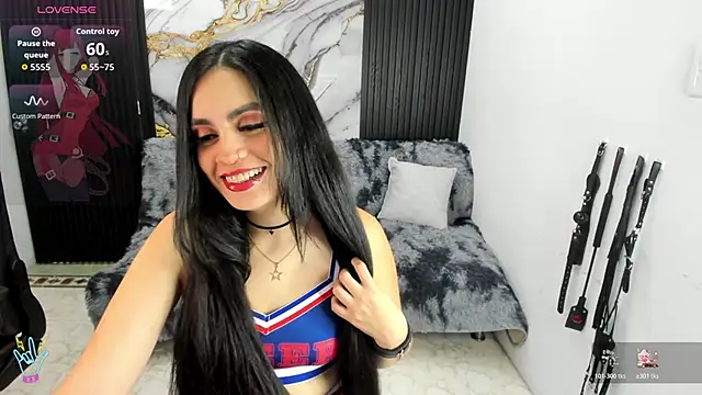 Snapshot of criss_21_ chatting on 02-08-26, 08:06 criss 21 online show from 02-08-26, 08:06