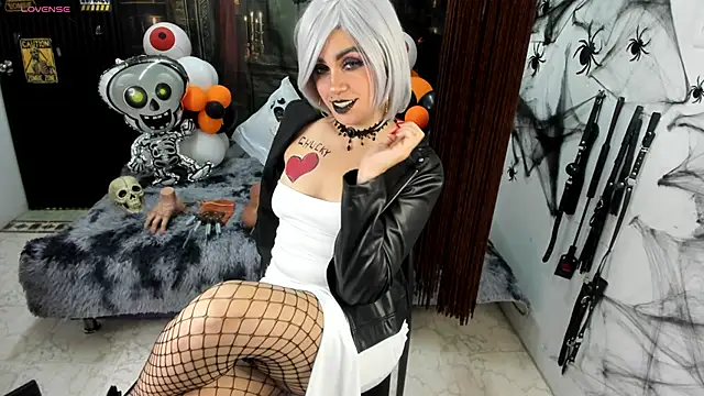 criss 21  online show from 10-28-25, 08:30