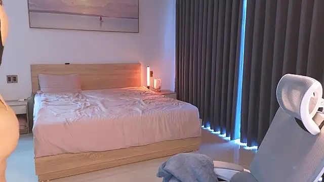 DjennaPalme online show from 04-01-26, 12:24