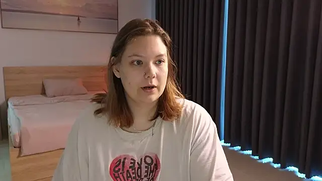 DjennaPalme online show from 03-25-26, 12:00